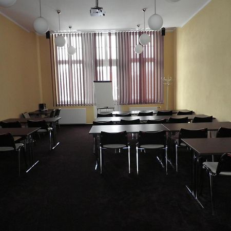 פודבראדי Hotel Zamecek מראה חיצוני תמונה