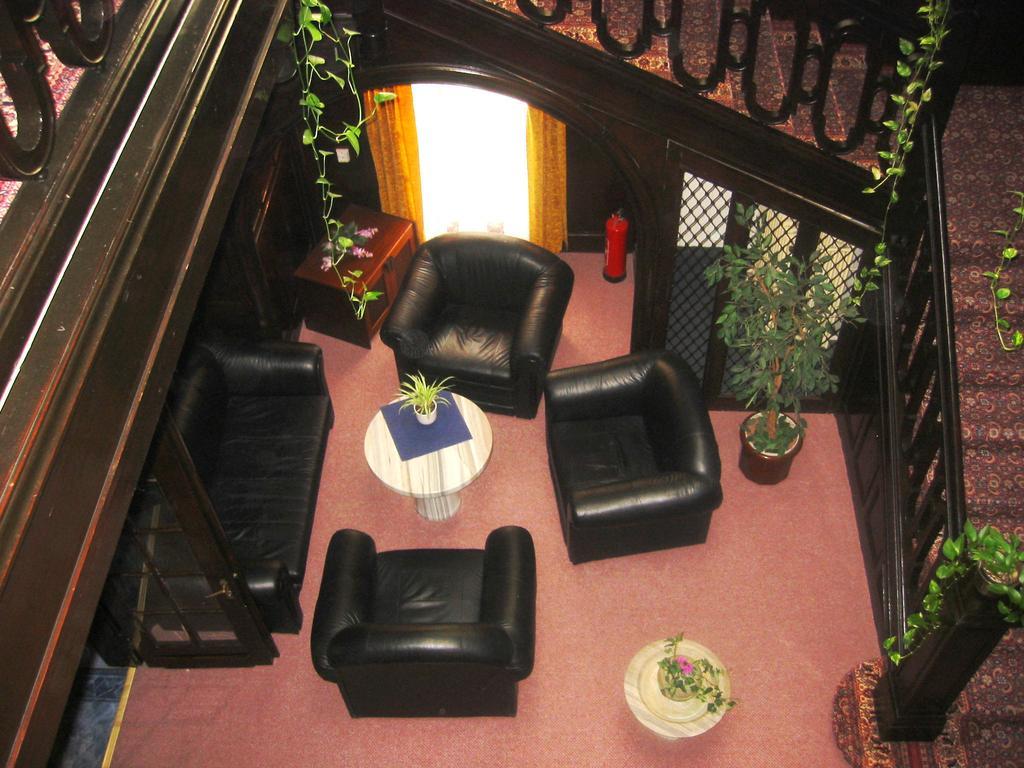 פודבראדי Hotel Zamecek מראה חיצוני תמונה
