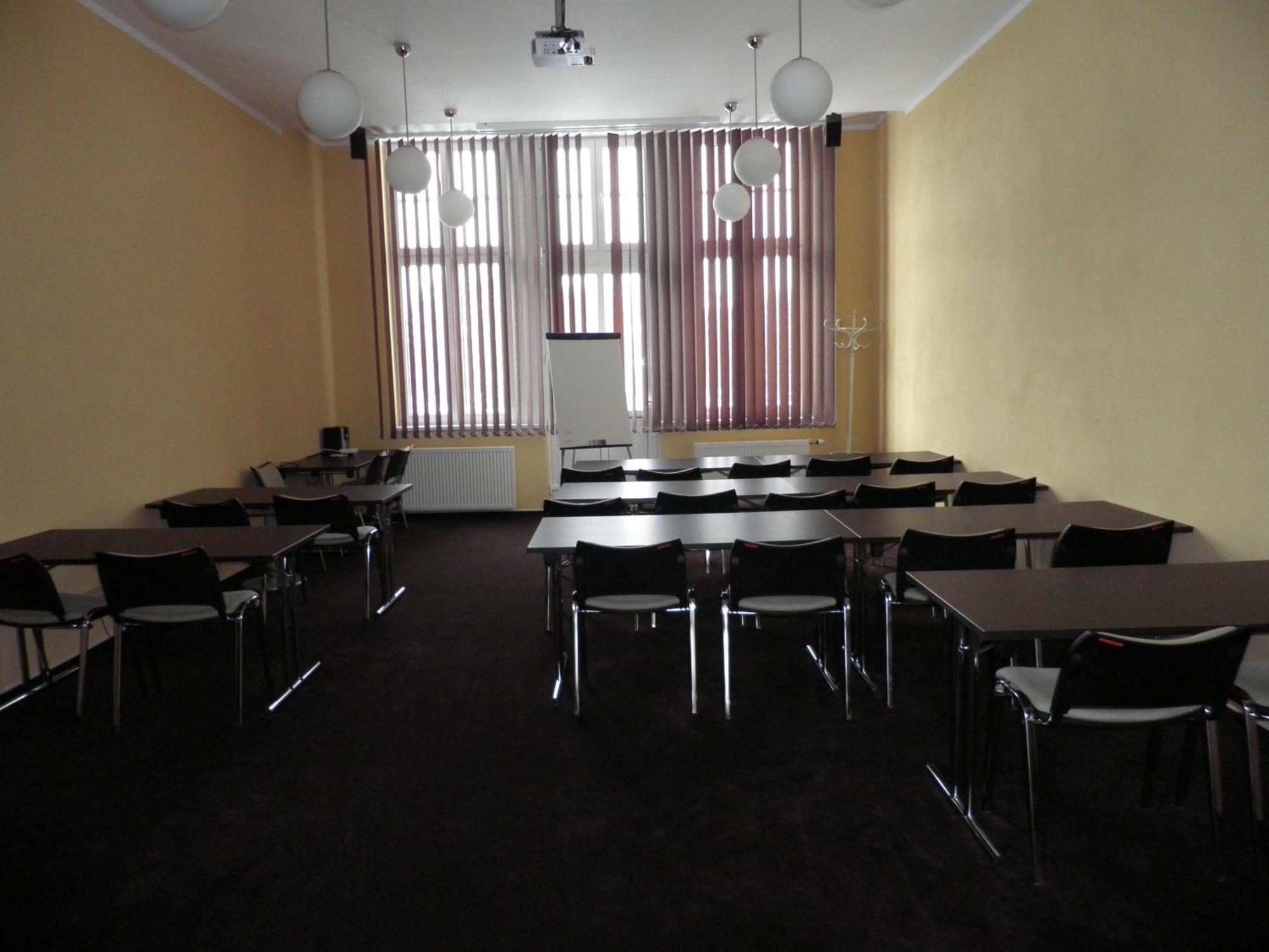 פודבראדי Hotel Zamecek מראה חיצוני תמונה